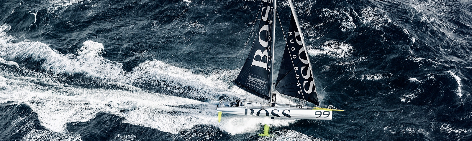 Barcelona World Race – Hugo Boss disalbera in Atlantico